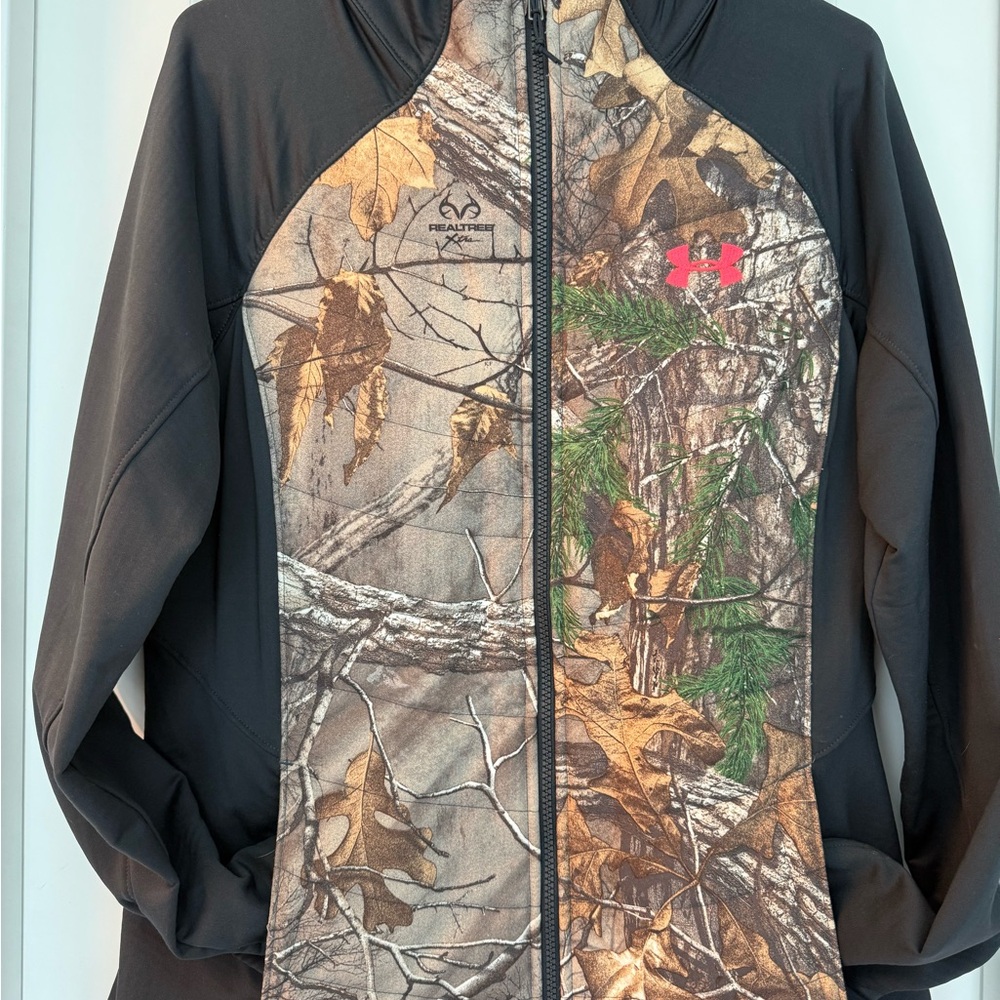 Under Armour Realtree Camo Jacket with Grey Accents